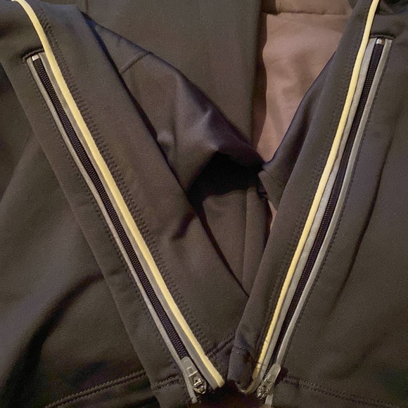 🌟NIKE- FIT DRY Gray Jogging Pants- Size M - Picture 8 of 8